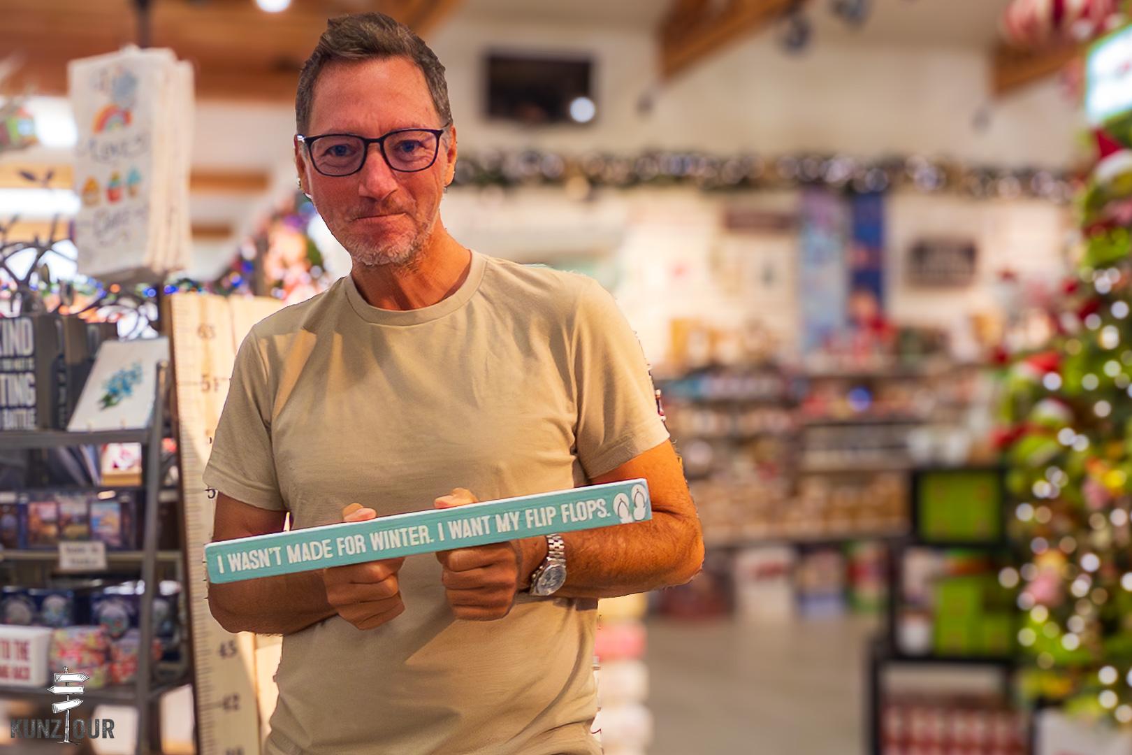 2025_US_Alaska_Northpole-0118