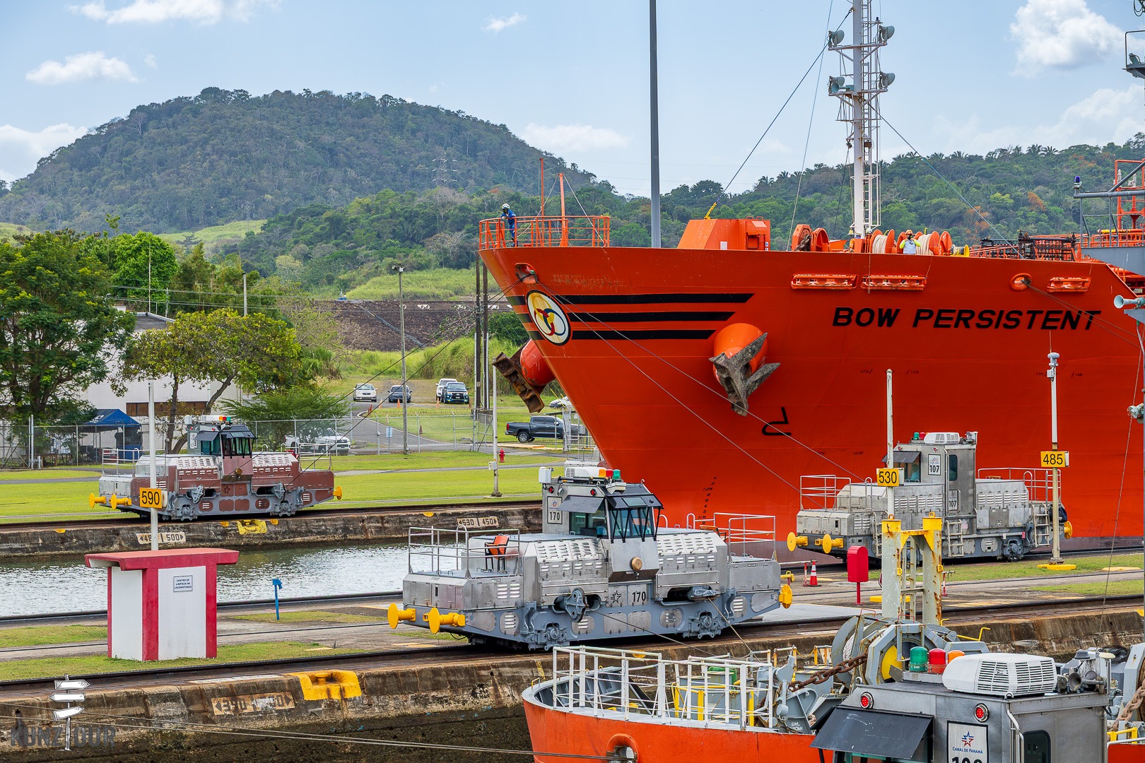 2026_PA_Panama-Canal-1990