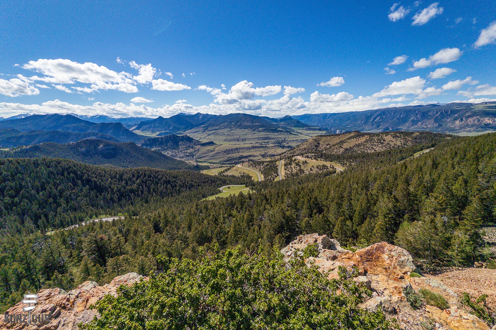 2026_US_Wyoming_Yellowstone-NP_Chief-Joseph-Scenic-Hwy-2232