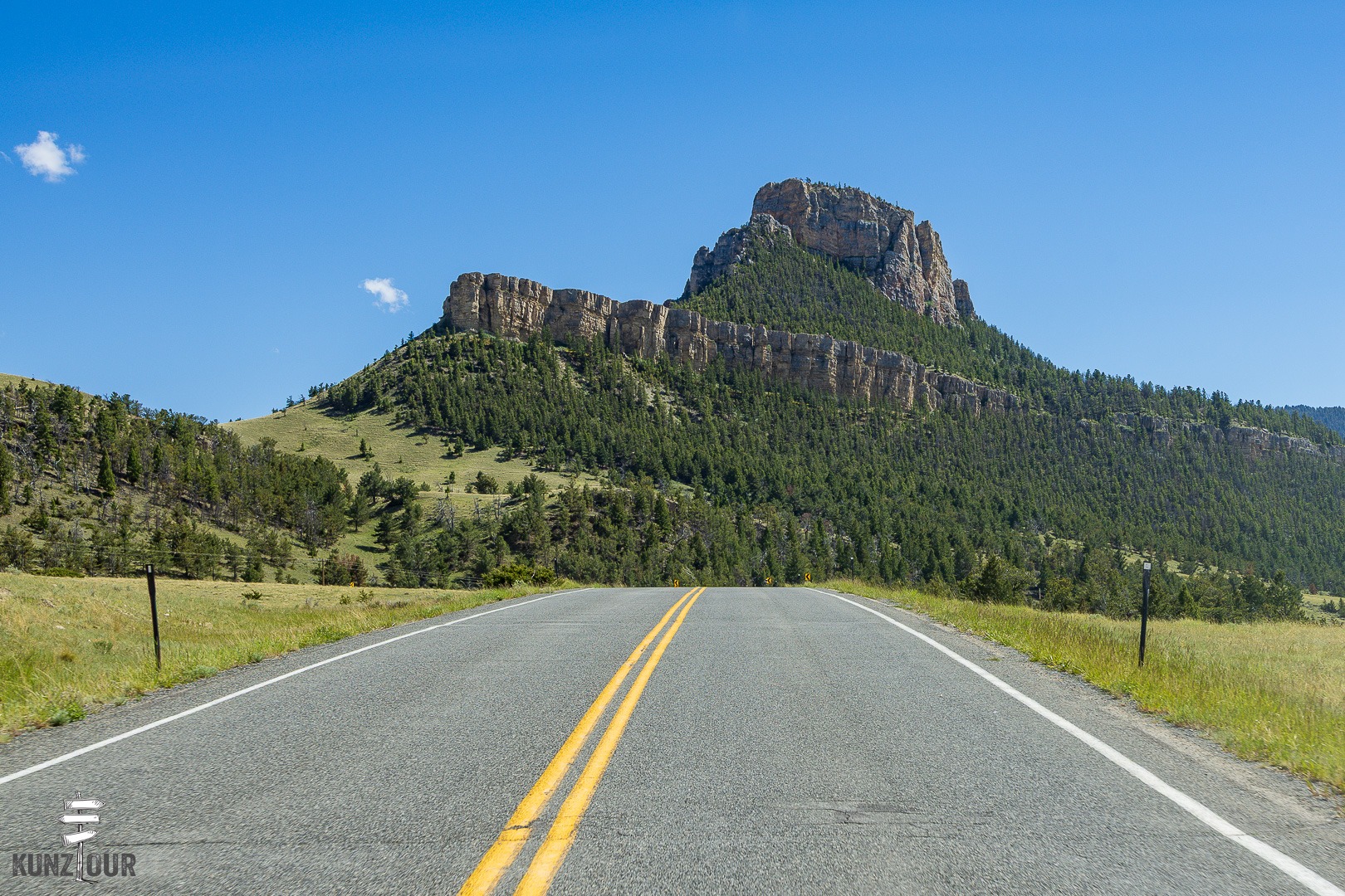 2026_US_Wyoming_Yellowstone-NP_Chief-Joseph-Scenic-Hwy-7129