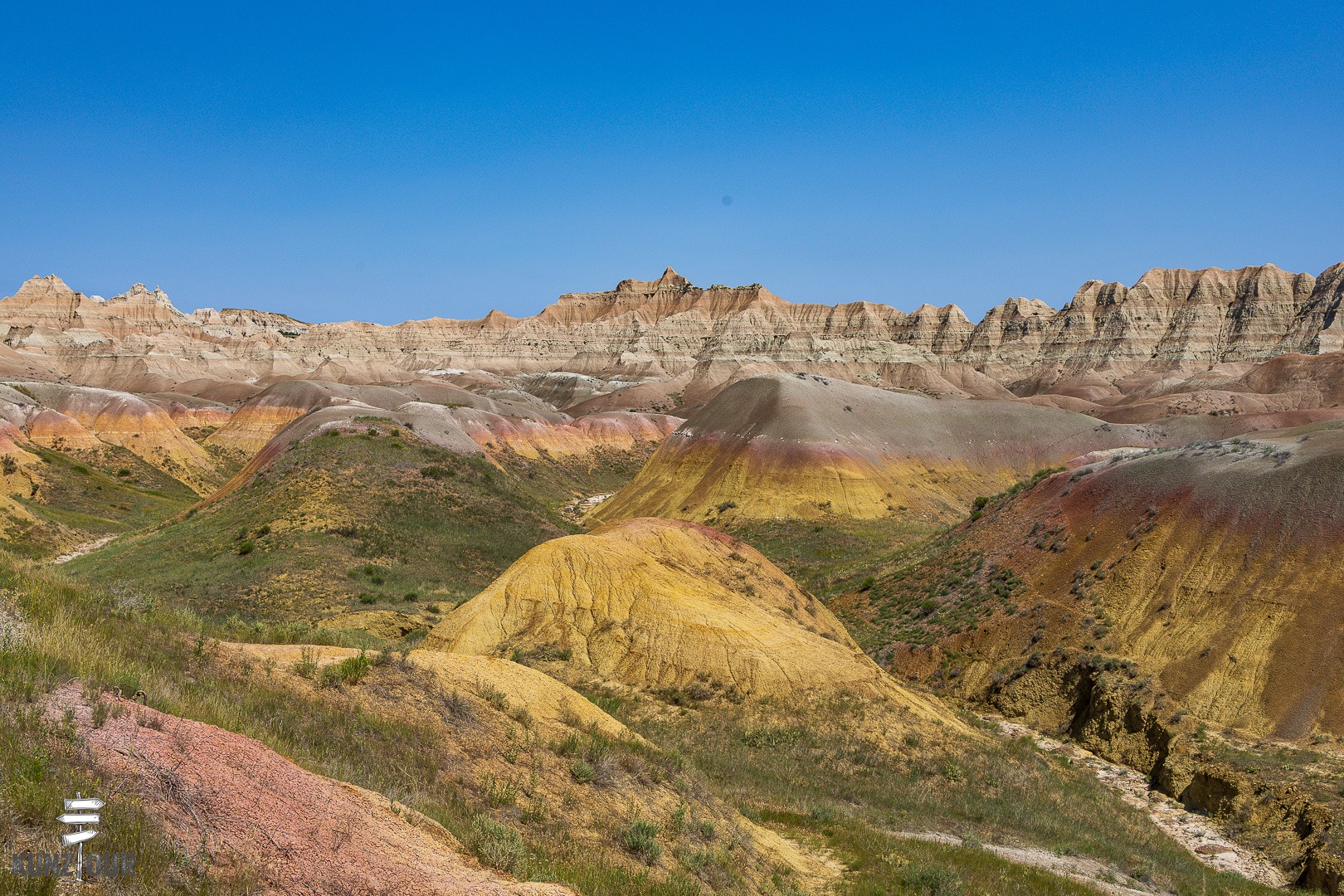 2026_US_South-Dakota_Badlands-NP-9147