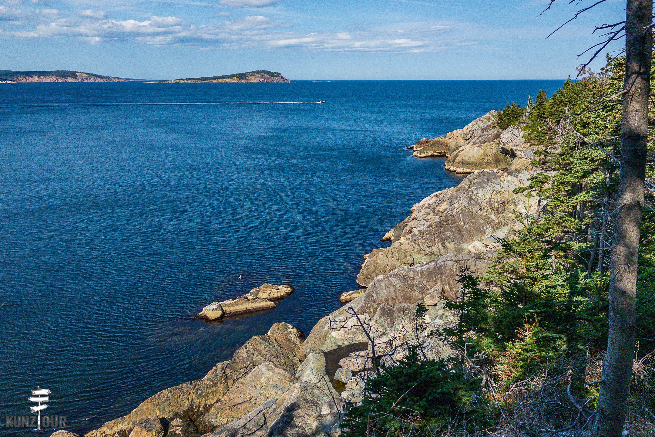 2026_CA_Nova-Scotia_Cape-Breton_Cabot-Trail_Middle-Head-Hiking-Trail-3716
